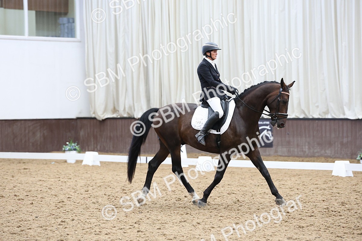 SBM_007870 - Class 24 - Medium FSM Silver