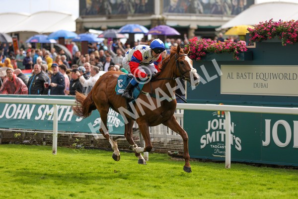 150723-Race 6-Robert Johnson-8885 - Race 6 4.55pm John Smith's Stayers' Handicap