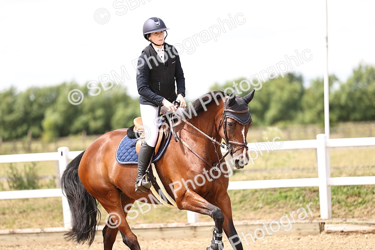 SBM_003519 - Class 22 - Senior Foxhunter 1.20m