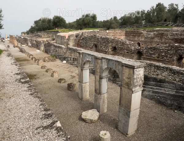 Sirmione - grotto -1 - Lake Garda, Verona and Venice