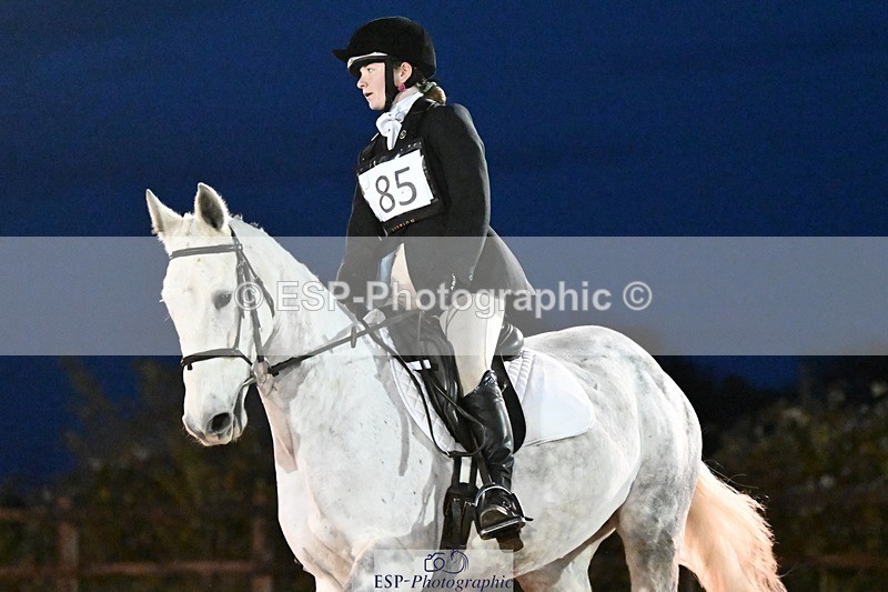 231105-171601-04639 - Cls 5 Novice 27 17.00 to End