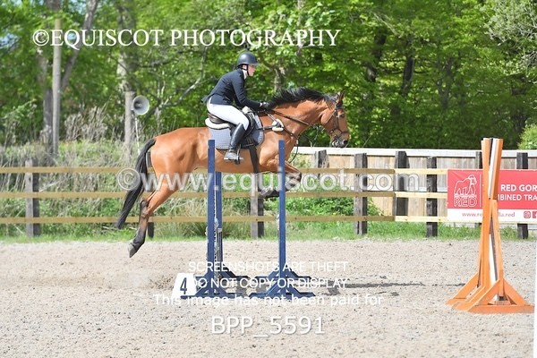 BPP_5591 - CLASS 24 SUN Senior BritiNovice/ 90cm Open