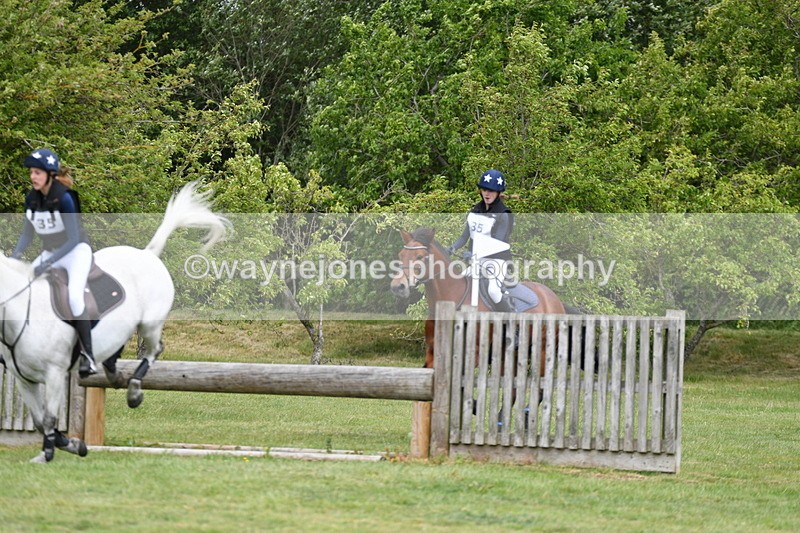 WJ5_3376 - Class 5 80cm Pairs