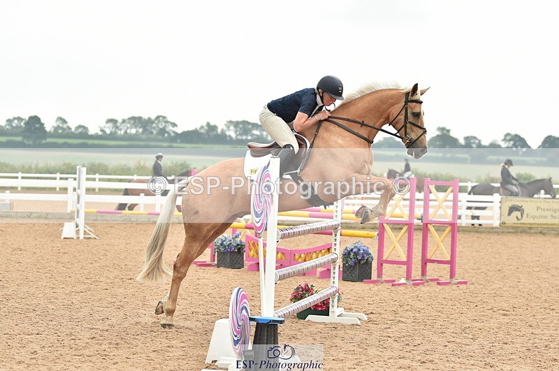 230611A-122446-05479 - Cls 34 1.05m Amateur Qualifier