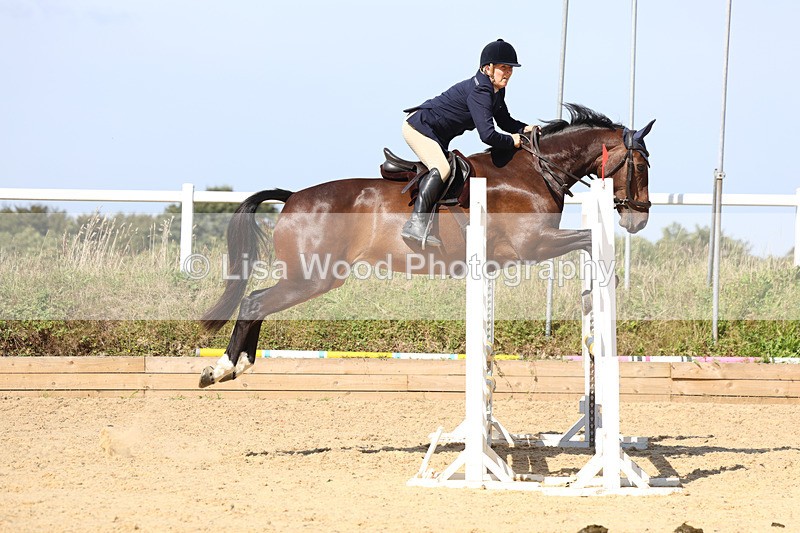 3E7A1377 - Class 9: 80cm Senior