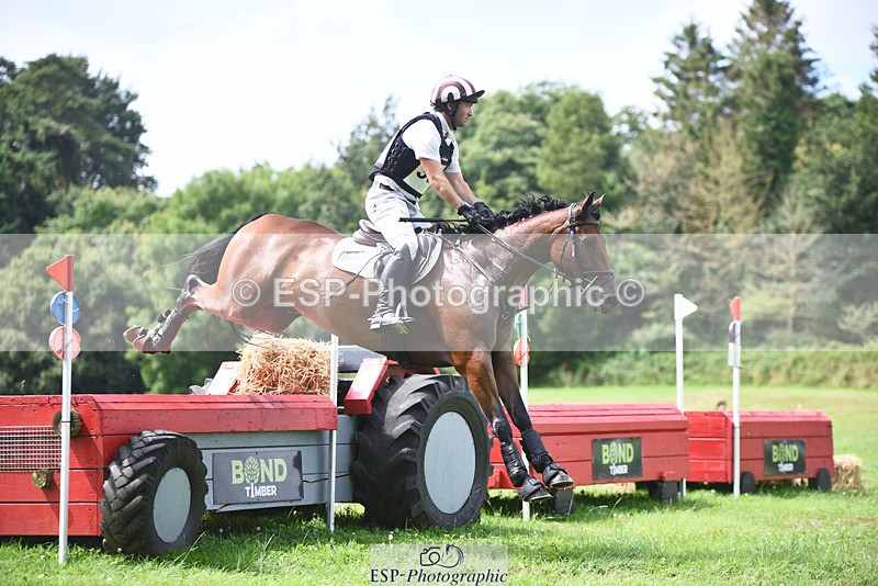 240804-120122-12419 - 306-Rupert_Batting-COOMBELAND_ALBERTS_RUMOUR_II