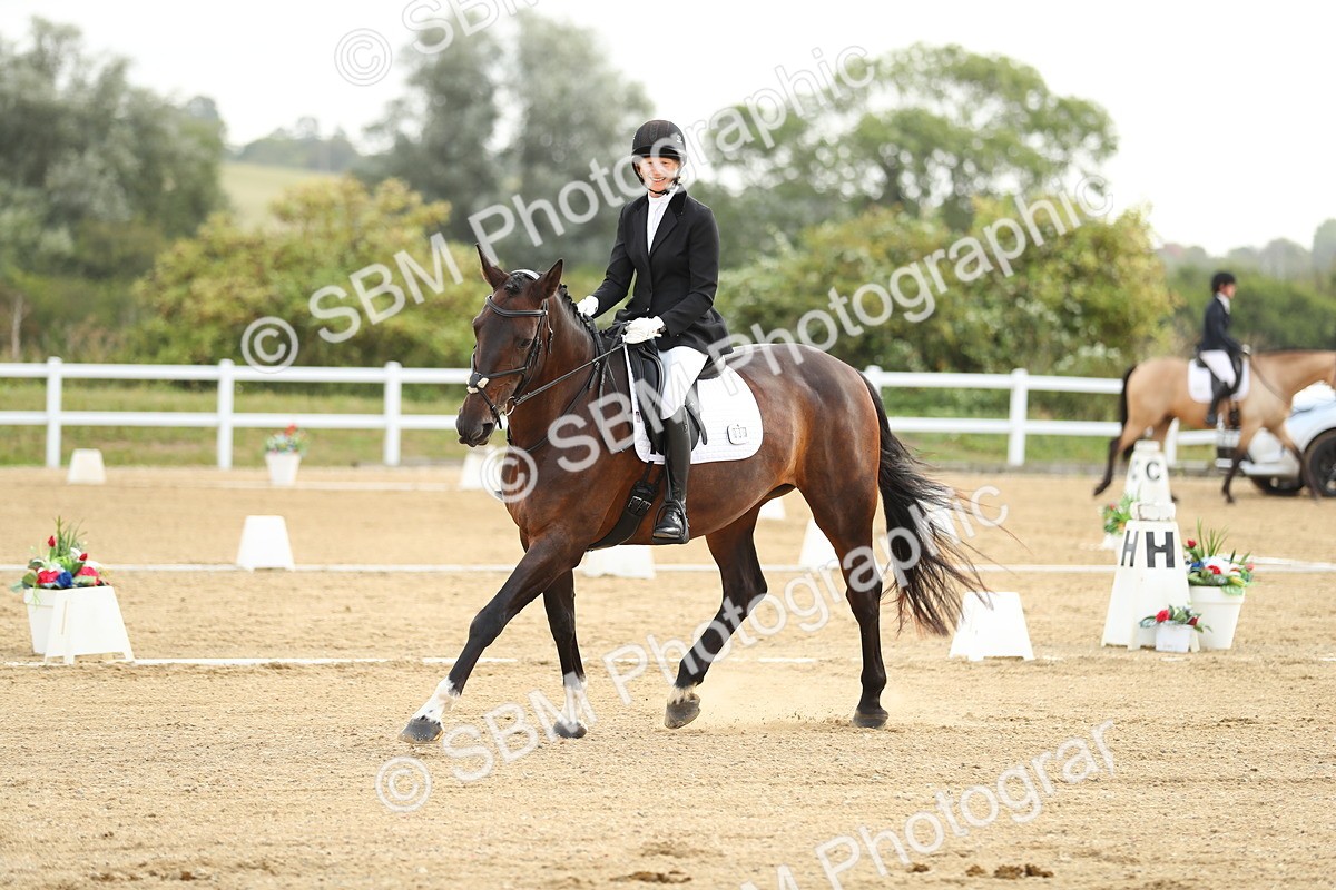 SBM_015060 - Class 13 - Novice 23 - 8,30-9.33