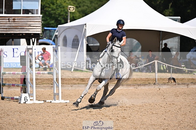 250817A-125602-04377 - Cls 19 Snr 1m Open