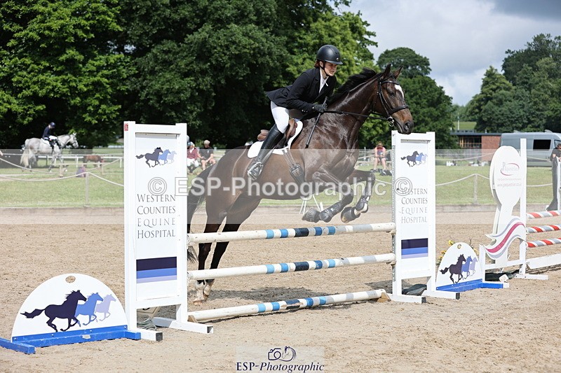 250614A-100527-05530 - Cls 26 British Novice and 90cm Open