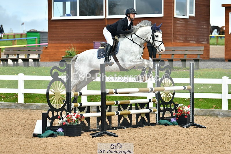 230505A-151343-05083 - Cls 18 1.10m Amateur Quali & Open