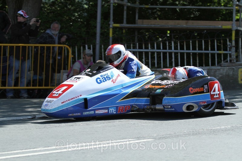 IMG_2719 - Sidecar Race 2 - TT 2013