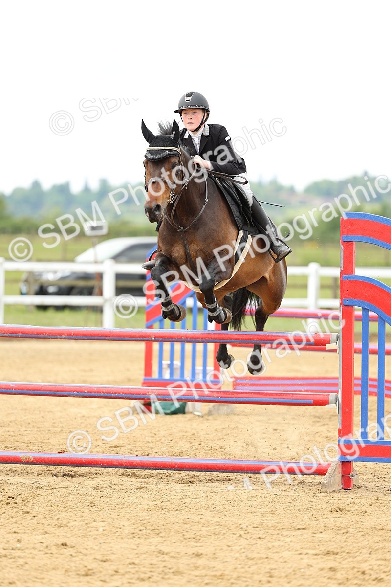 SBM_005343 - Class 17 - Senior Discovery - 1.00m