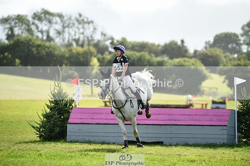 250831-095941-05783 - L-552-Tara.Moore