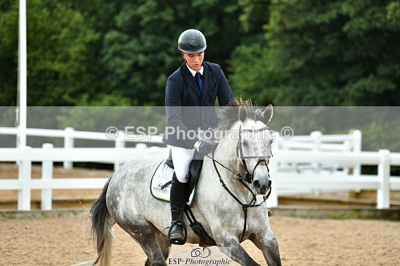 230730A-143946-10424 - Cls 35 1.05m Amateur Quali