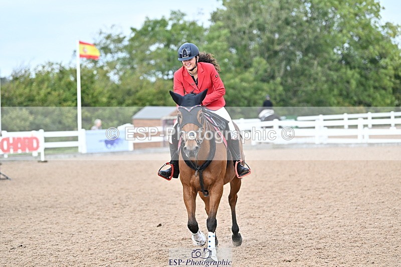 241004A-123333-01905 - Fri 09 95cm Amateur Quals