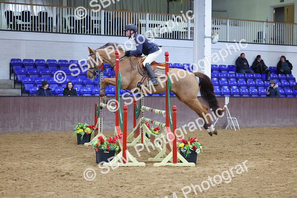 1I0A5028 - Class 9 - Senior Newcomers/ 1.10m Open