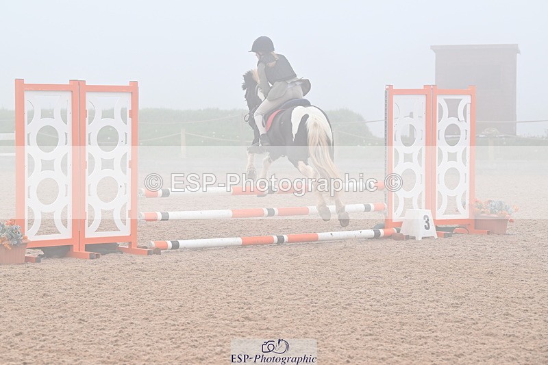 240506A-090659-07959 - Cls 1 Pony Intro 70cm