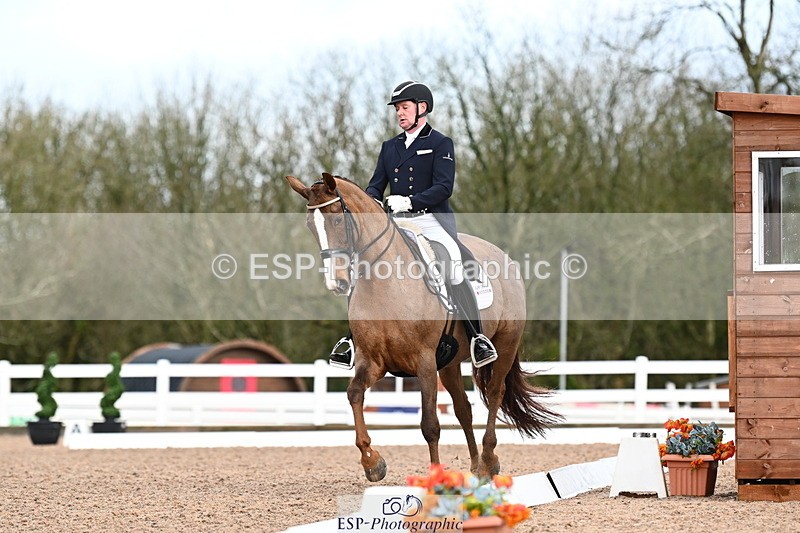 240218A-102110-05960 - 135-Roland.Tong-CHS.Fonteyn