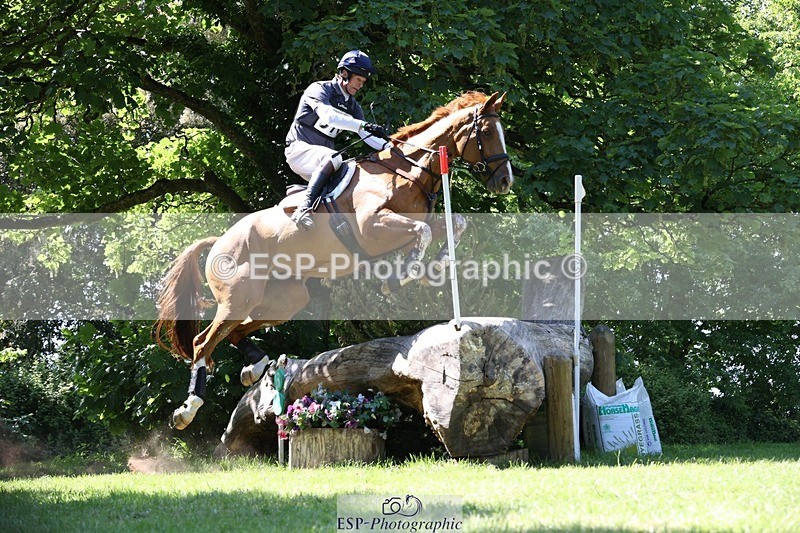 230527-153104-12353 - 370-DUKE_LEGACY-William_Fox-Pitt-XC