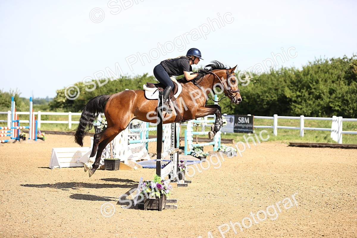 SBM_003442 - Class 8 - Clear Round