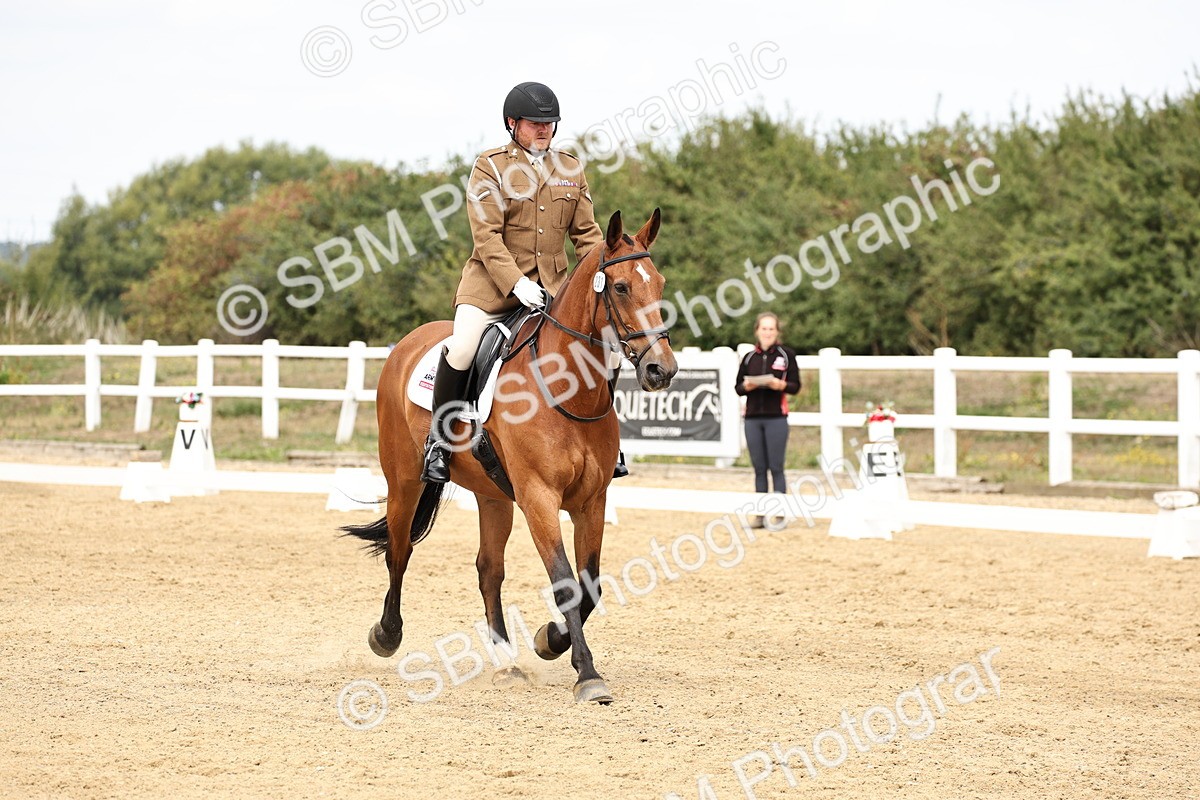SBM_013046 - Class 3 - Novice 4 - 11.43-12.25
