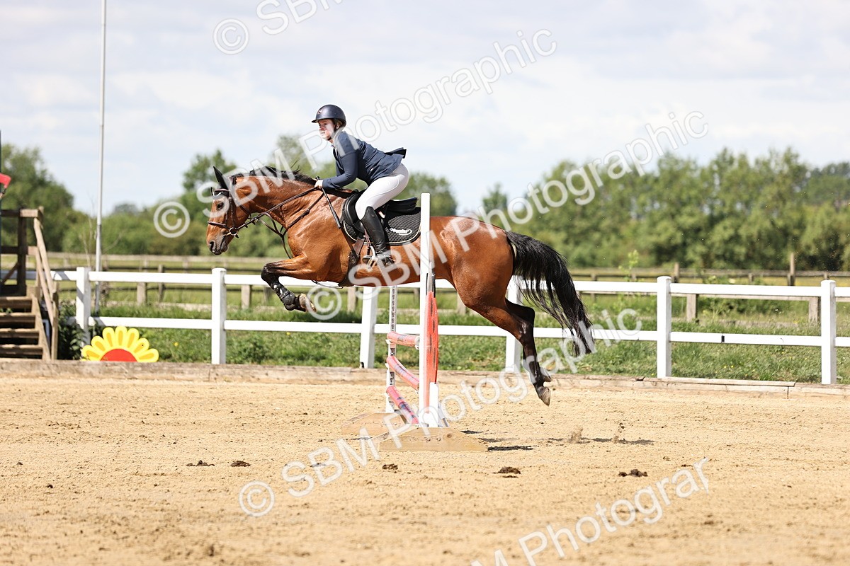 SBM_002390 - Class 9 - Senior British Novice - 90cm