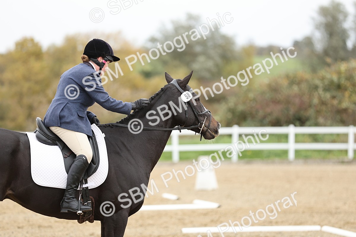 SBM_003083 - Class 8 - Novice 1