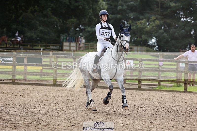 240804-114815-12825 - 457-Lydia_Stuart-SAUNDERSCOURT_FURISTOS