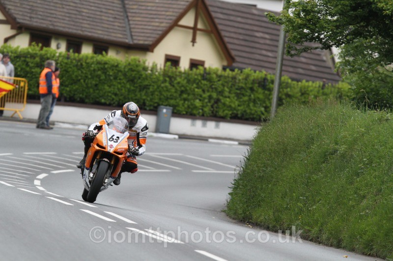 David Hewson Aprilia / Obsession Engineering - Wednesday Practice - Solos