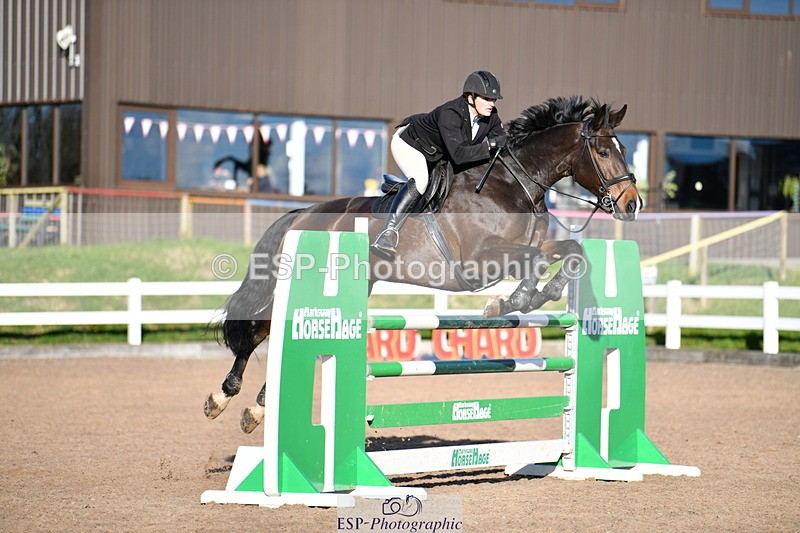 231110A-150922-00981 - Cls 6 Foxhunter & 1.20m Open
