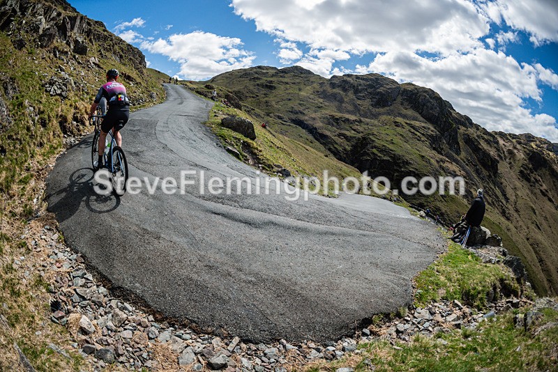 113745 - Hardknott Hairpin 11.00 - 12.00