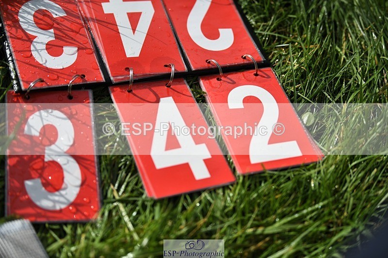 231022-140625-28970 - 342-STORM.IN.DECEMBER-Claire.Fielding-XC