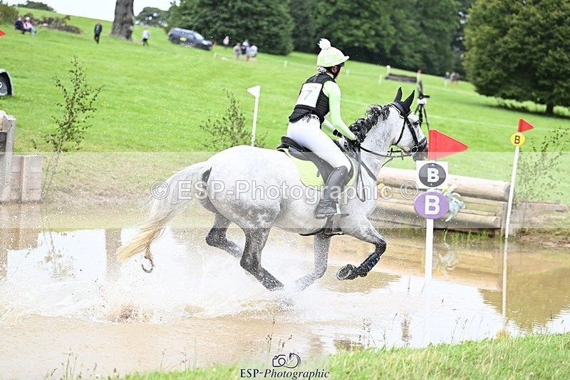 240803-120653-03892 - 017-Caitlyn_Faull-PENNINEVIEW_SUMMER