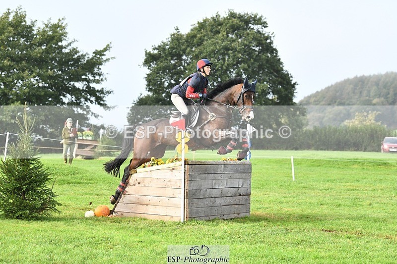 231020-104853-05985 - 026-LEIA.LUA-Louisa.Lockwood-XC