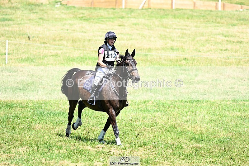 240629X-142030-4147 - 212-Georgianna_Nicholas-ALVESCOT_PARTY_TIME