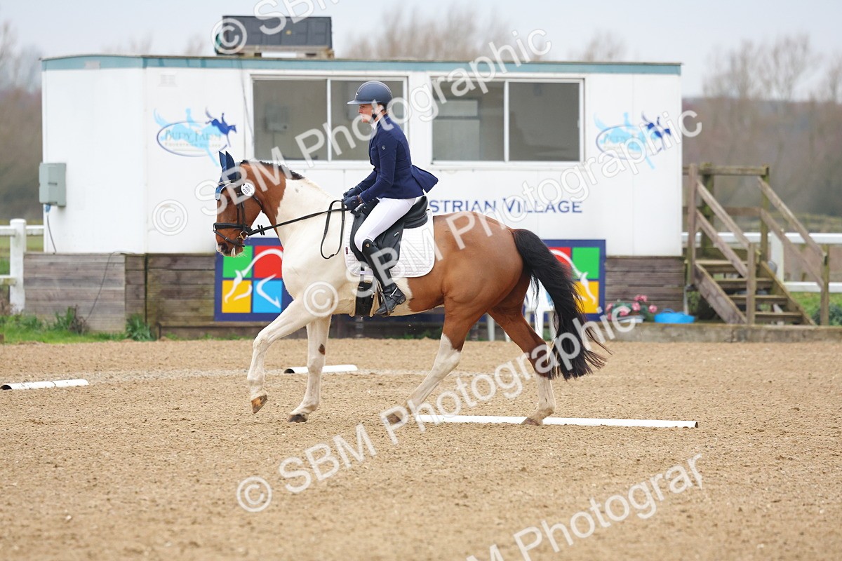 SBM_001203 - Class 8-11 - Novice 2 - Elementary 2