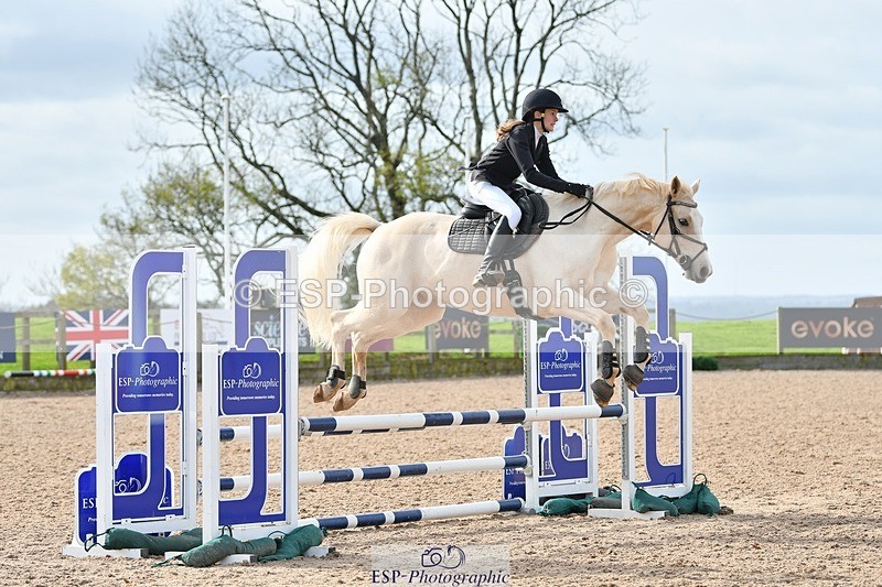 251026-120707-02756 - Cls 23+24 80cm Club and Schools