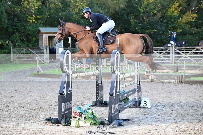 251024A-093851-06155 - B-106-Tim.Cheffings