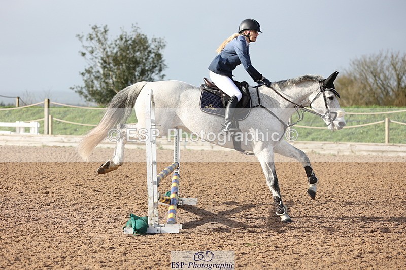 240210A-103030-00444 - Cls 17+18 Club and Schools 70cm