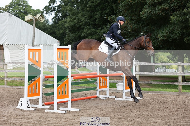 240804-101906-11004 - 355-Selina_Milnes-MUSTAFA_MOLASSES