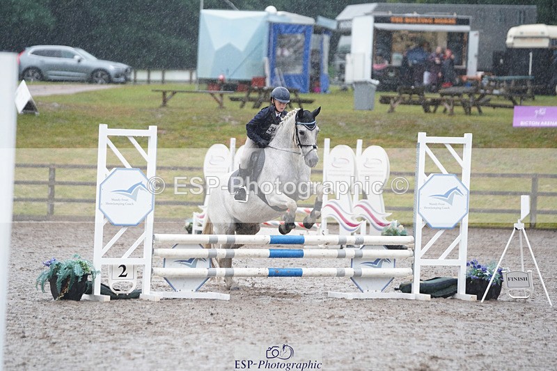 240824X-082338-20159 - 70cm Round 1 8.30 to 9.30