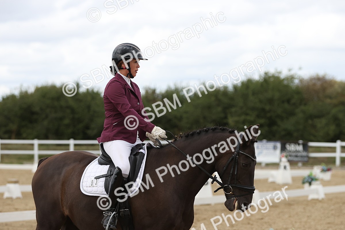 SBM_003839 - Class 9 - Novice 3 Champs