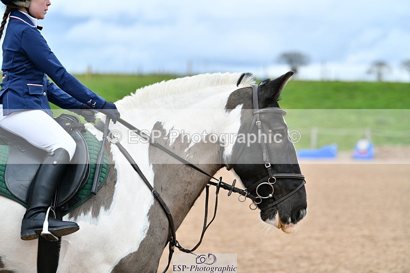 240310A-122206-02656 - Cls 18+19 Club and Schools 80cm