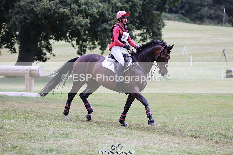 240825X-172551-37917 - 80cm XC 16.30 to 17.30