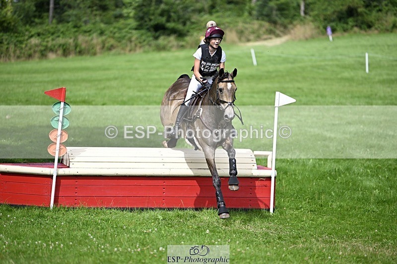 240803-152007-08474 - 227-Neve_Webber-MR_BUZZ