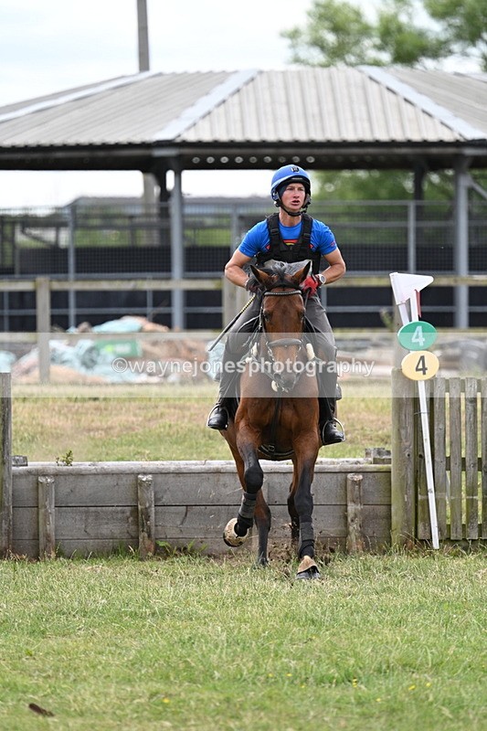 WJ7_4743 - 60cm XC Time 09:48 to 09:57