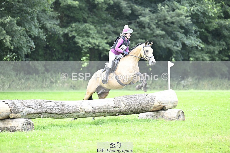 240804-162926-17975 - 619-Fiona_Lewis-BALLYANNY_BUTTONS