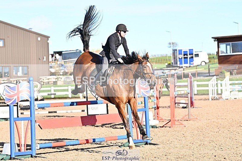 241120X-131729-00501 - Cls 05A&B Snr Fox & 120 Open