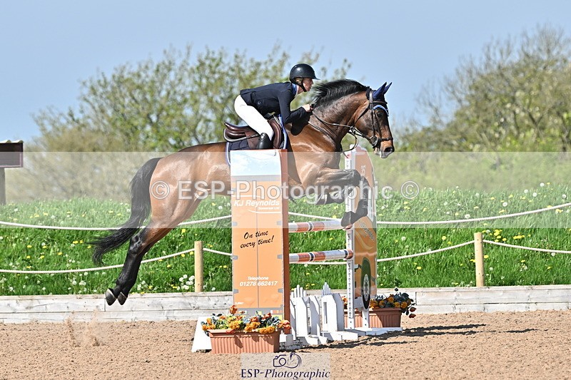 240509A-104625-00983 - Cls 8 Foxhunter