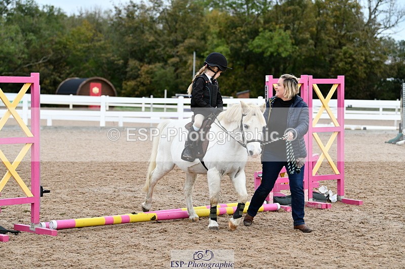 241013B-085452-00055 - Cls 1 Clear Round